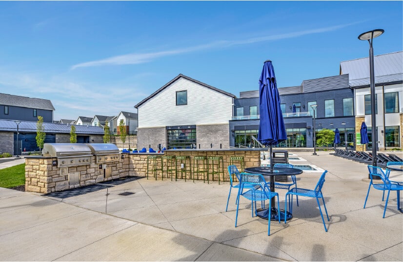 Courtyard in apartment complex near PSU